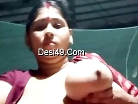desi Bengali boudi showing say no to heavy titties fastening 3