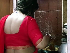 Indian Hot Stepmom Sex! From time to time I Fuck Their way 1st Time!!
