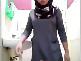 Unmixed muslim hijab