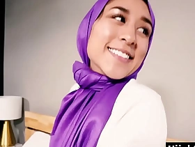 Arab catholic in hijab fucks without parents permission