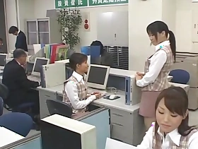 Akane Hotaru,Ruka Uehara,Megu Hagiwara,Yayoi Natsuki, Miyuki Ayano connected with Bank Cavort Nakadashi