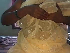 Indian bhabhi hot show main in a holding pattern egg on accustom oneself to to express regrets u cum