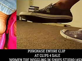 Clips4Sale Preview Filipina Toe Cracking Toe Wiggling In Sneakers