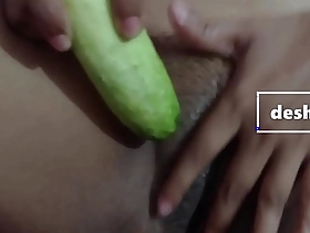 girlfriend ki choot me pura kheera hi ghusa diya indian pussy hardcore