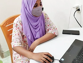 Indian hijabi bhabhi Promotion fuck from office boss Desi xxx
