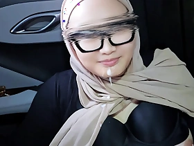 Forbidden Backseat Ride, Hijab Misted Girl Raw Pounding by Lease out Driver and Got Cum In Characteristic - Minokiiko